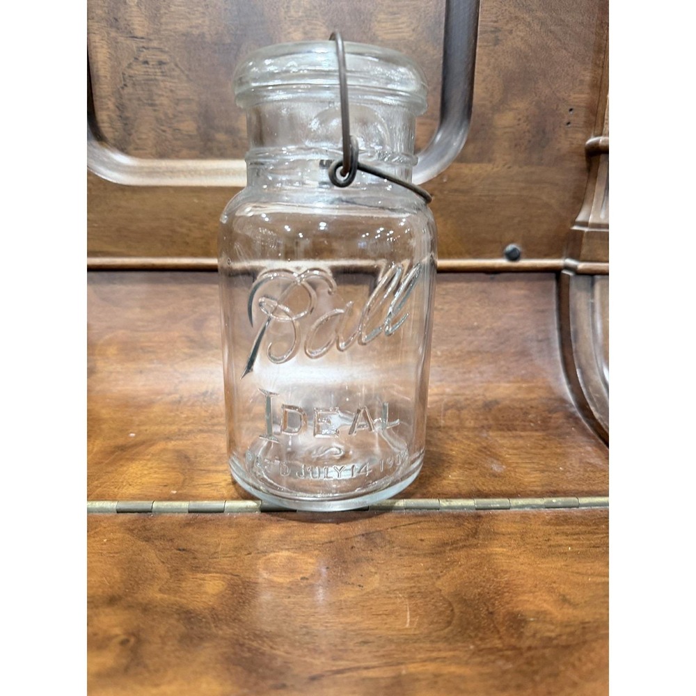 Vintage Ball Ideal Mason Jar Fruit Canning Glass Star Lid & Bail 1900 USA D2